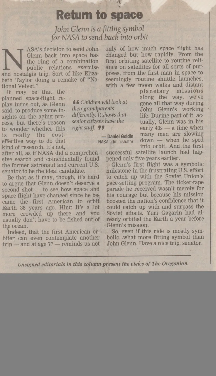 1998-10-29 - Return to Space - NASA John Glenn.jpg