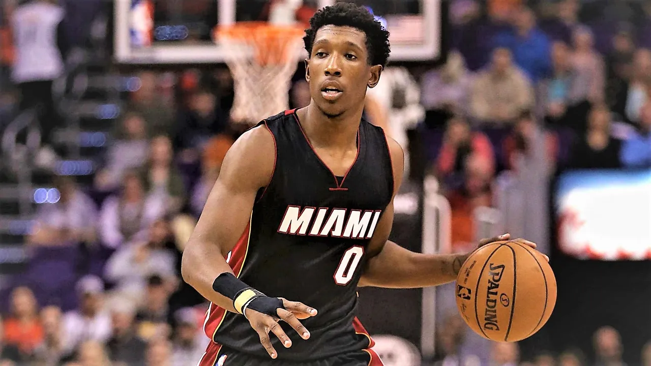 josh-richardson-091317-getty-ftrjpg_wuc13fmlsj1q11kr5eo9gd8tk.jpg