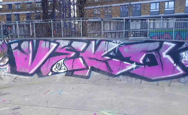 ezgif.com-resize.jpg