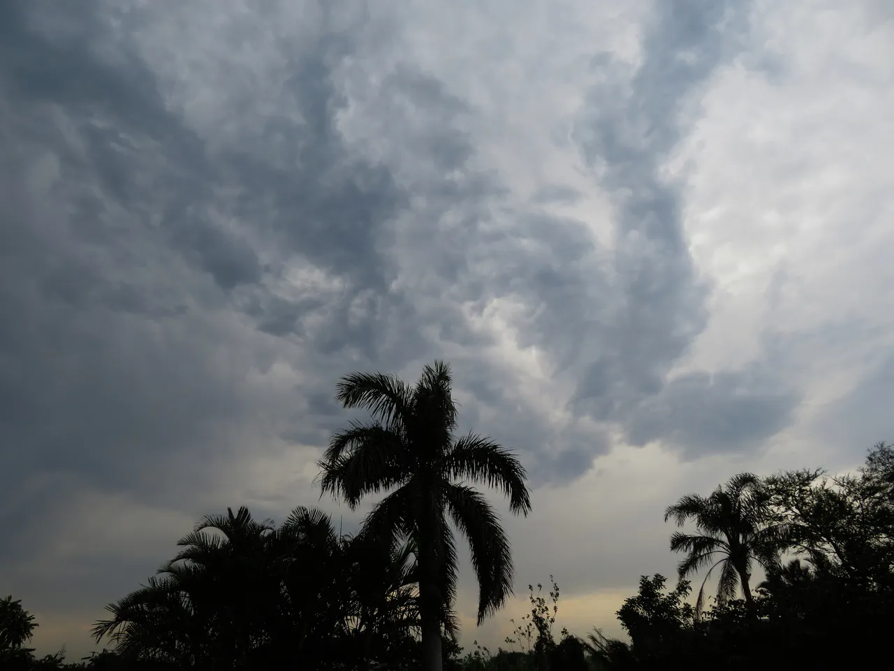 4655-StormClouds.JPG