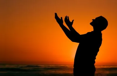 hands_uplifted-1.jpg
