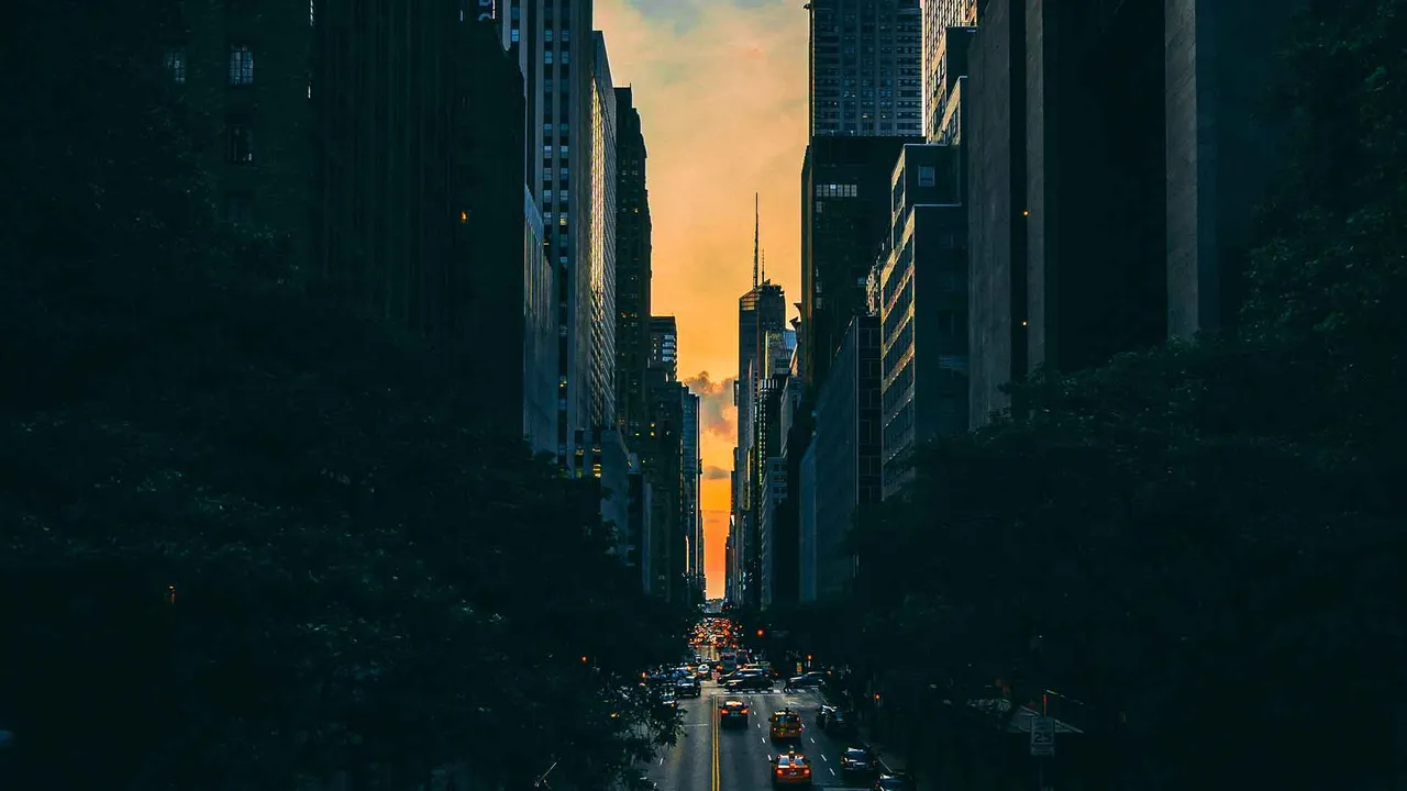 sunset-manhattan.jpg