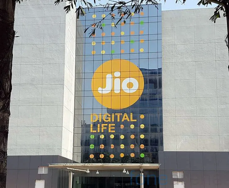 Jio-Digital-Life.jpg