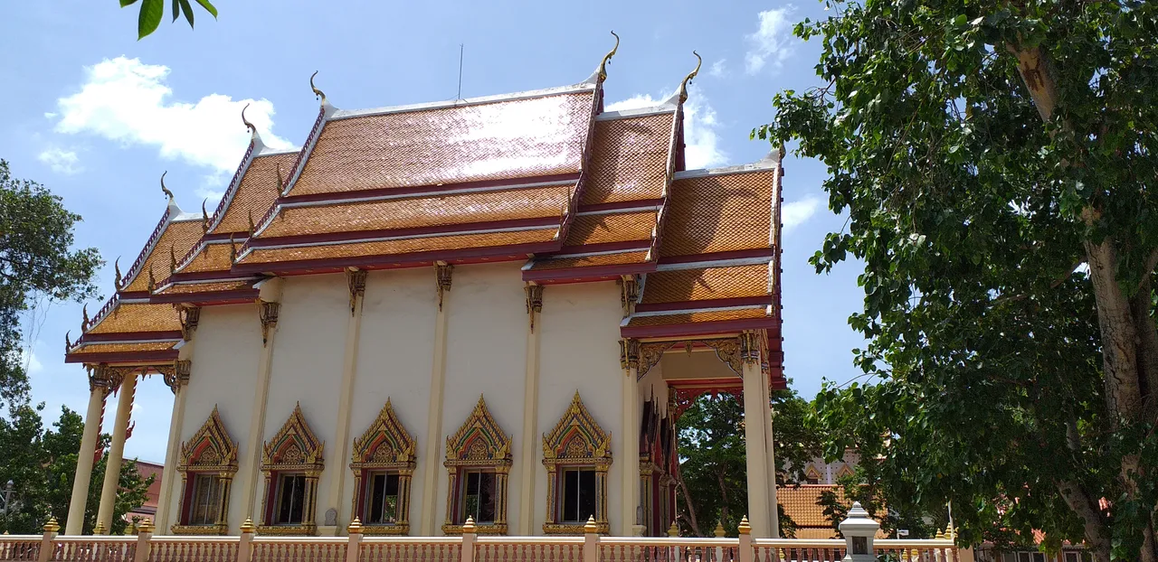 wat_phasuk_maneejak8