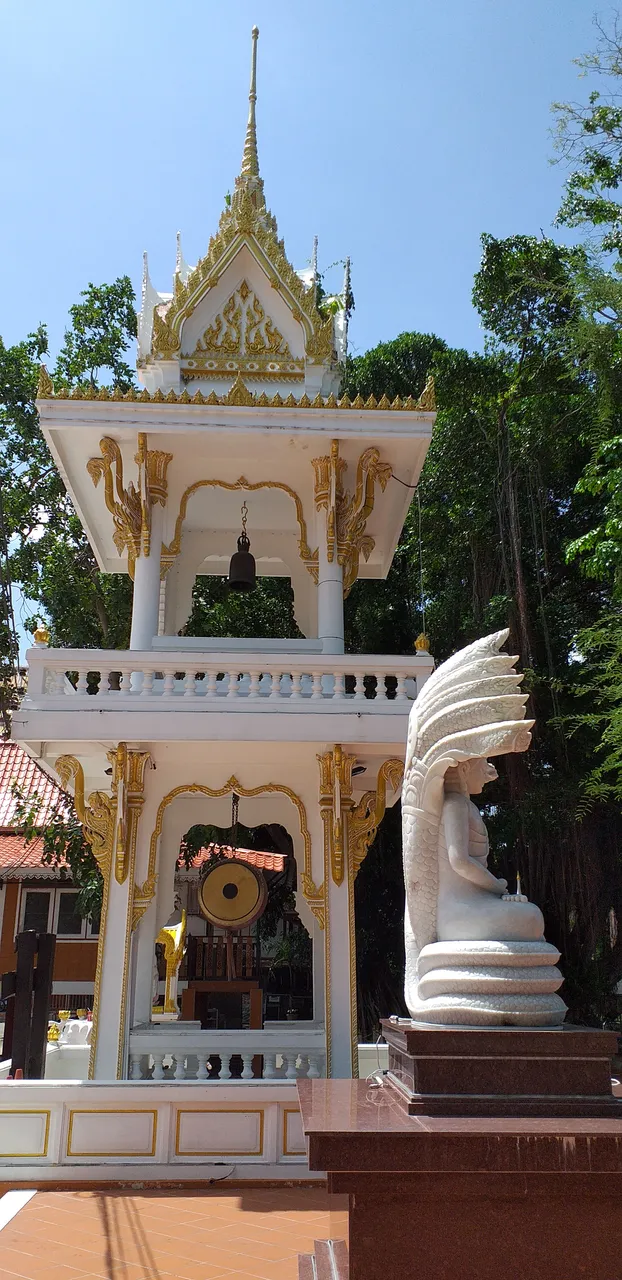 wat_phasuk_maneejak4