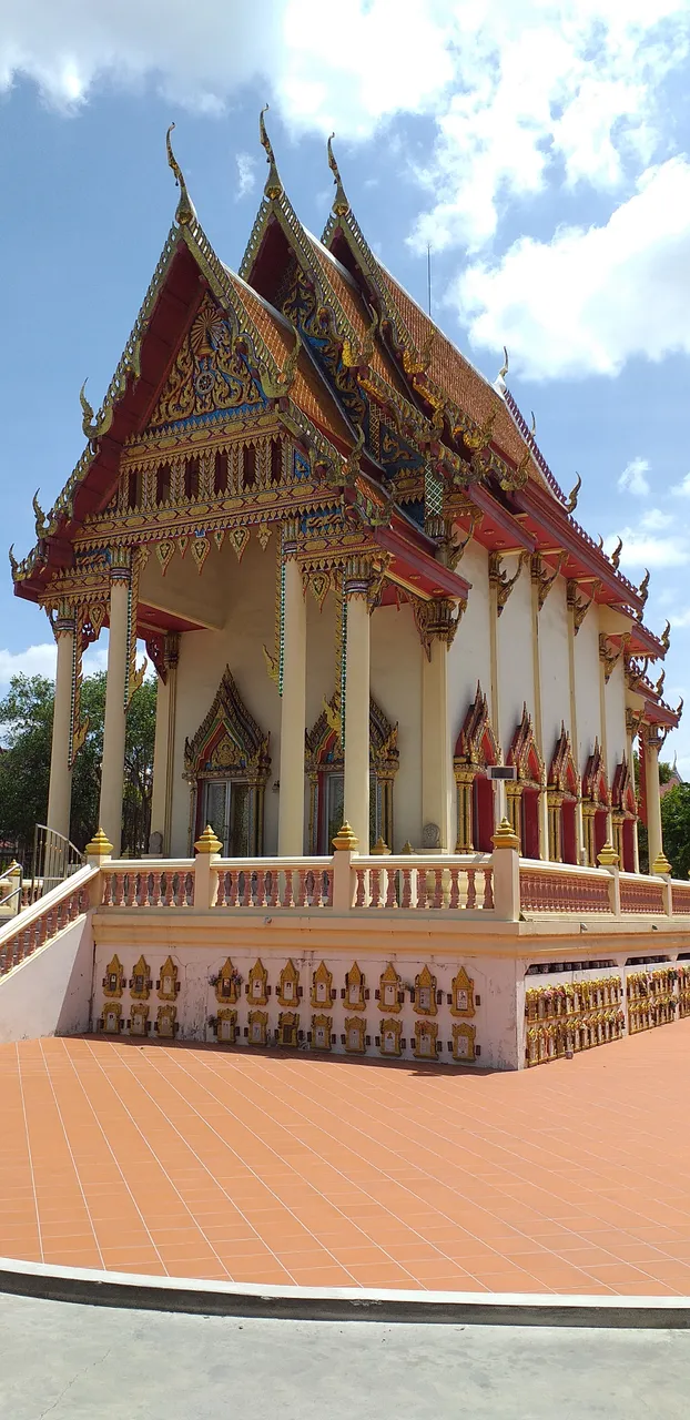 wat_phasuk_maneejak1