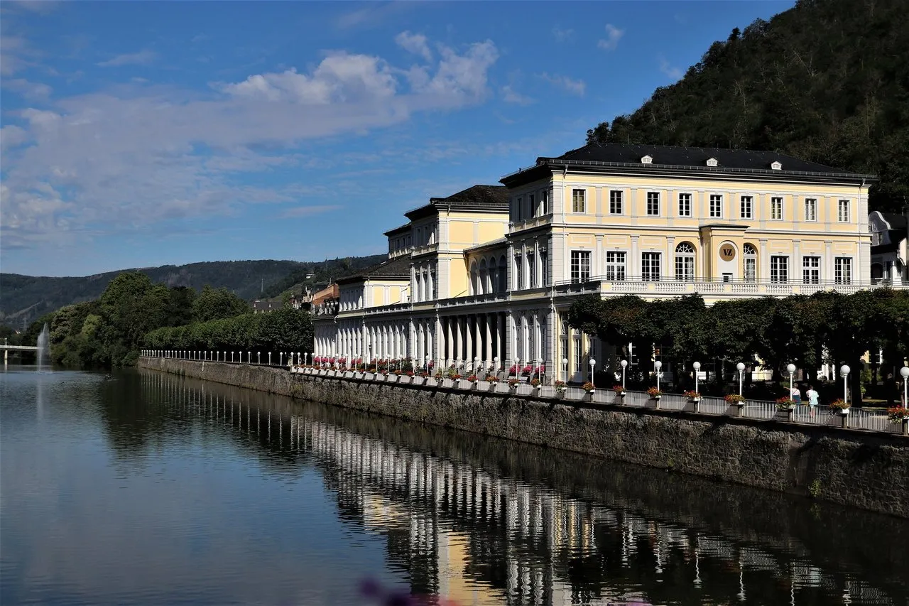 bad_ems_6560200_1920.jpg