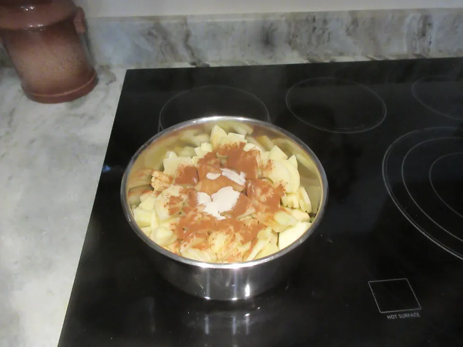 compote_06_in_the_pot.png