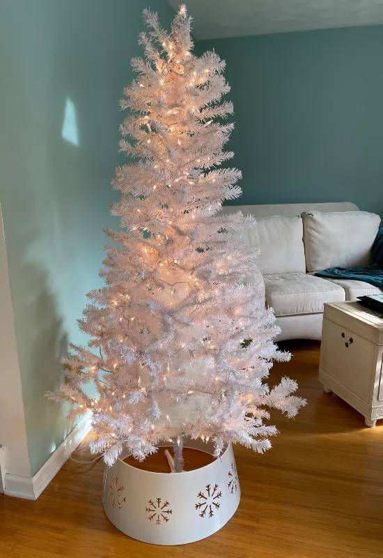 christmas-decor-tree-.jpg