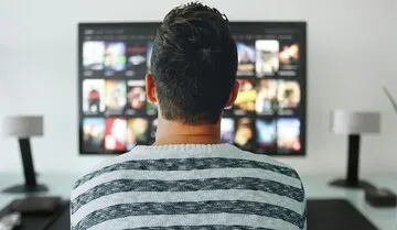 small_pic_Watching_TV.jpg