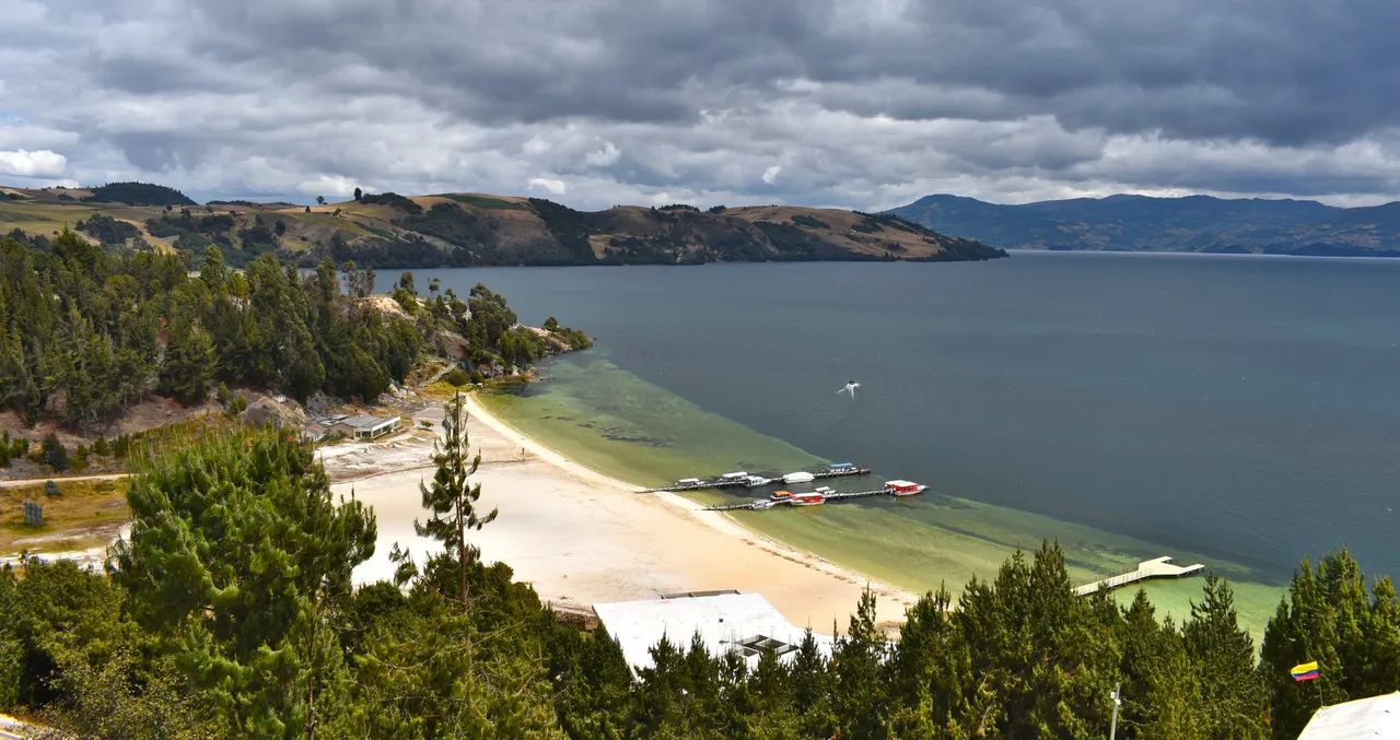 Lago-tota-01_resultat.jpg