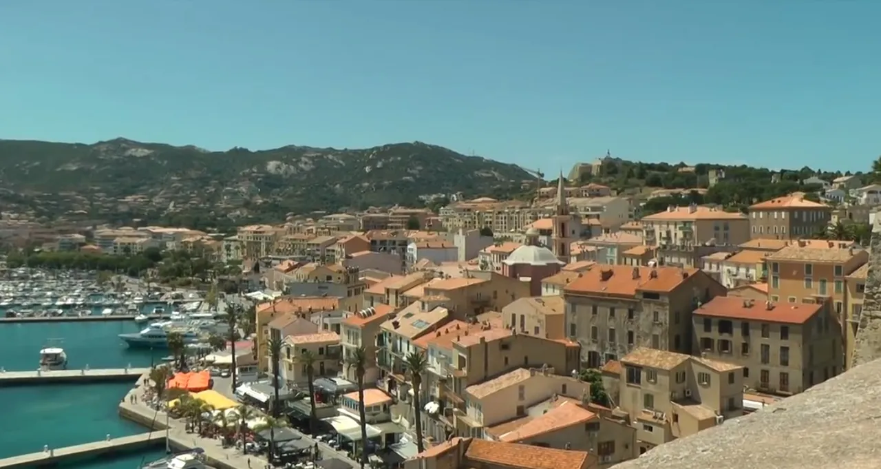 17.-Corsica-(Calvi)-2.jpg