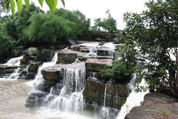 Kbal Chhay Falls.jpg