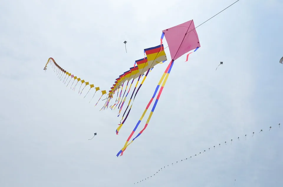 kite-2168414_960_720.jpg