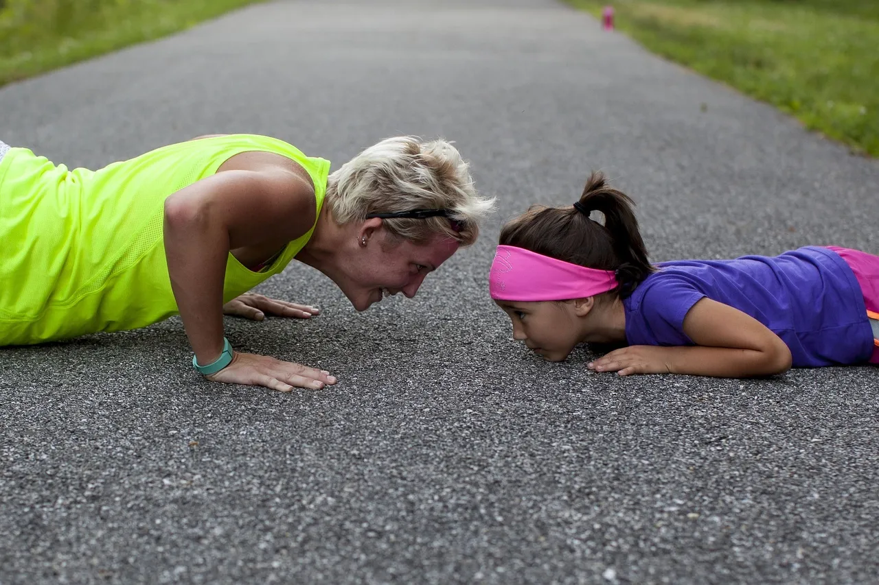 push-ups-888024_1920.jpg