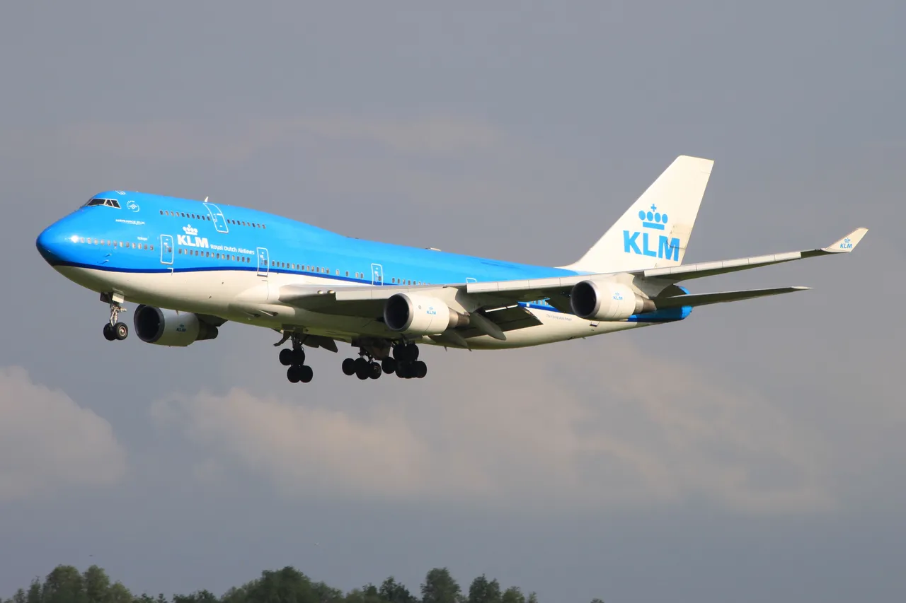 PH-BFT KLM -B744.JPG