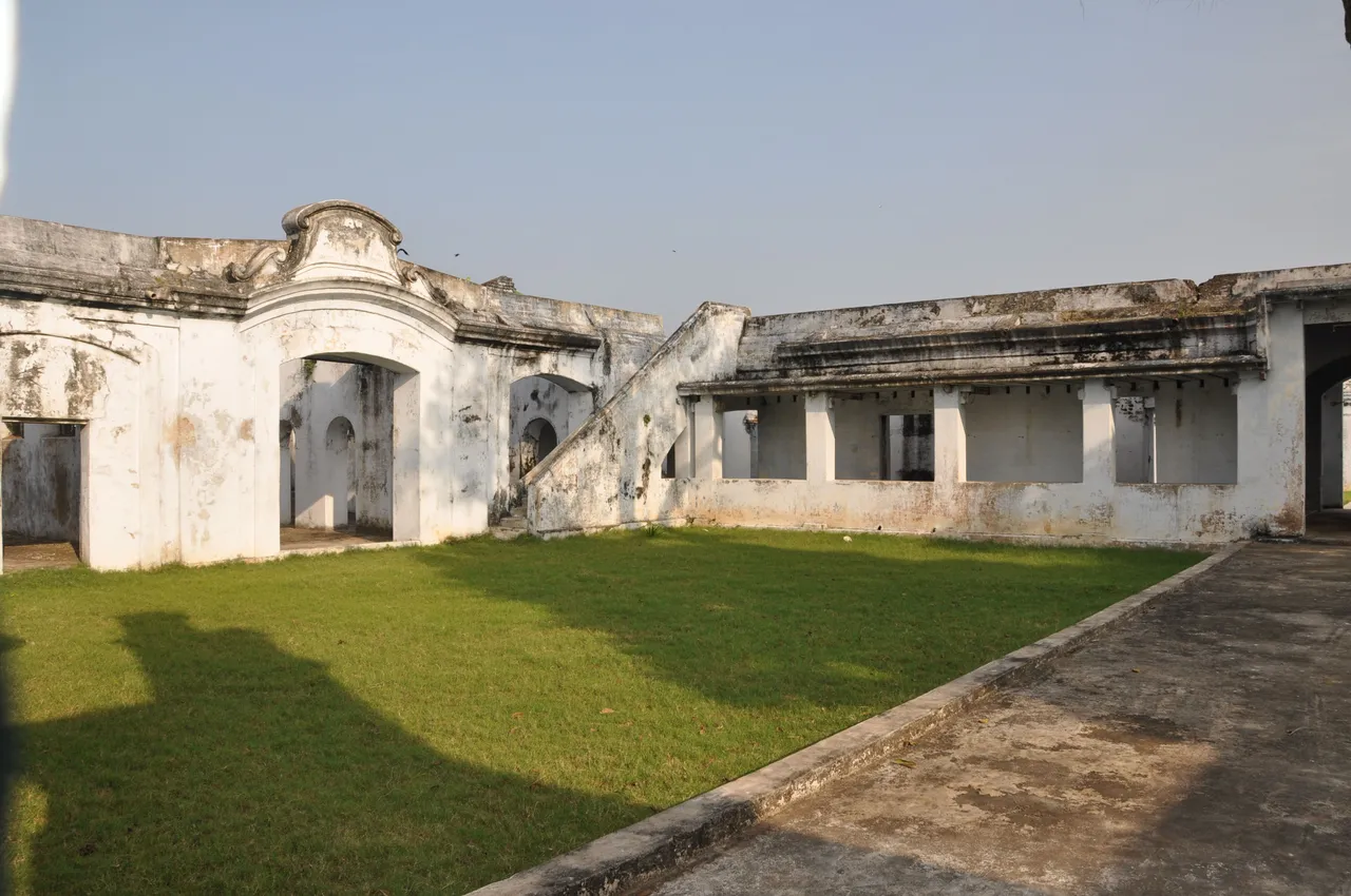 Machilipatnam Fort.jpg