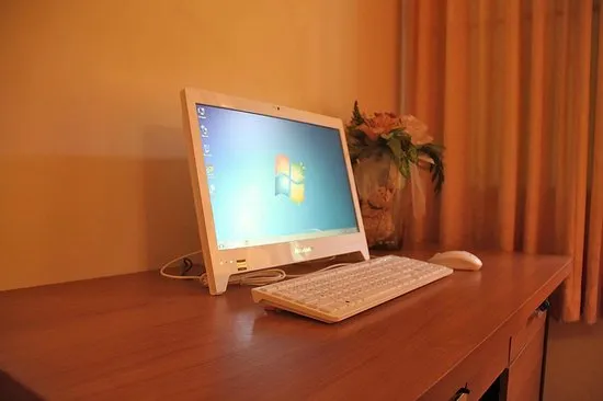 karon-hillside-hotel.jpg