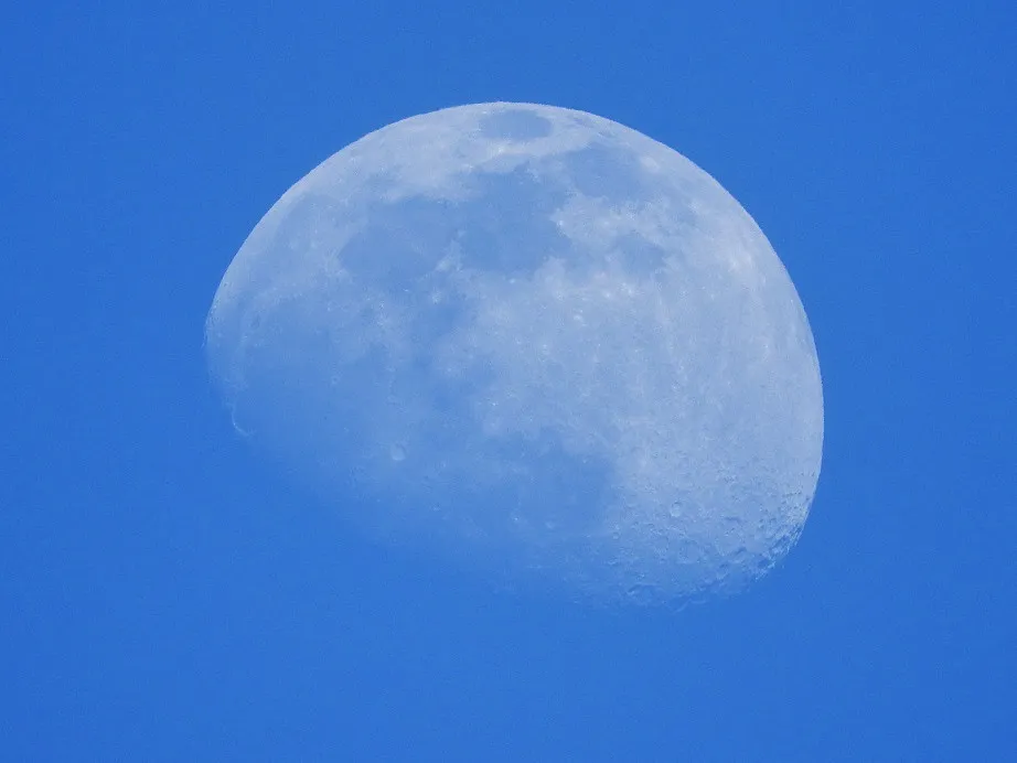 Waxing Gibbous Moon on April 22nd, 2021
