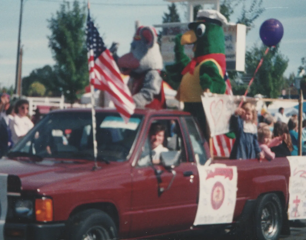 1992-09 - Fair in Forest Grove, parade, rides, Katie, Rick, Joey, Crystal, by Marilyn-03.png
