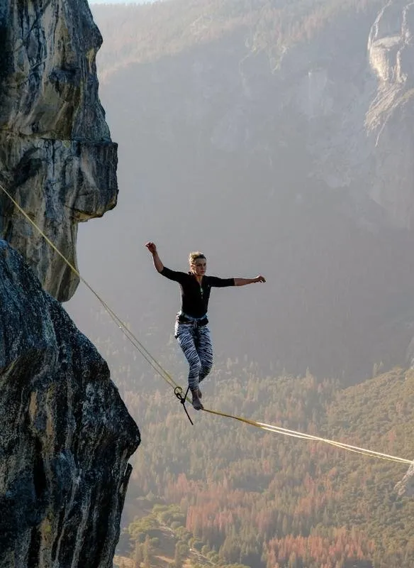 Tightrope_walker_720.jpg