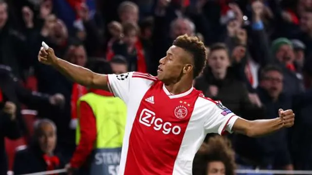 david-neres-ajax-juventus-champions-league_jd6592qv5ads15vo89acqsgo6.jpg