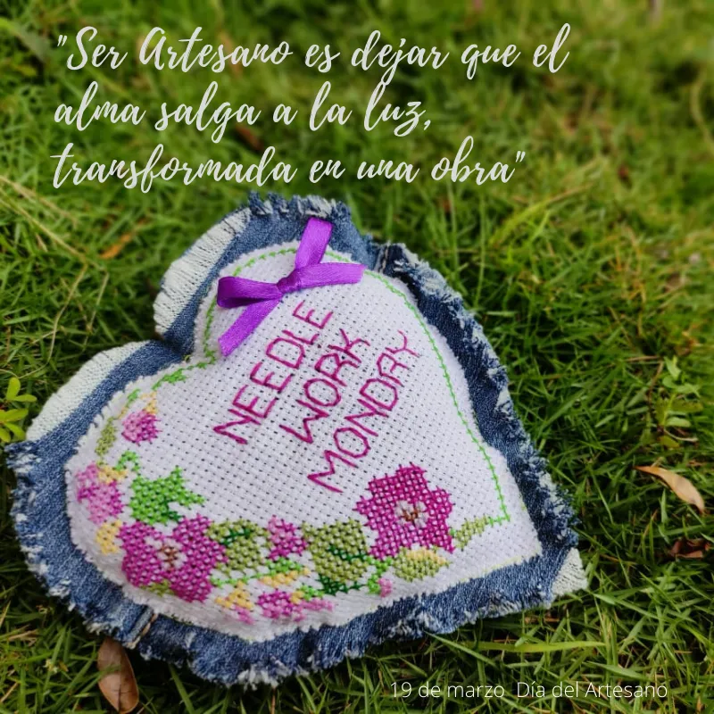 Citas de Amor Hojas Verdes en Tablón Blanco (7).png