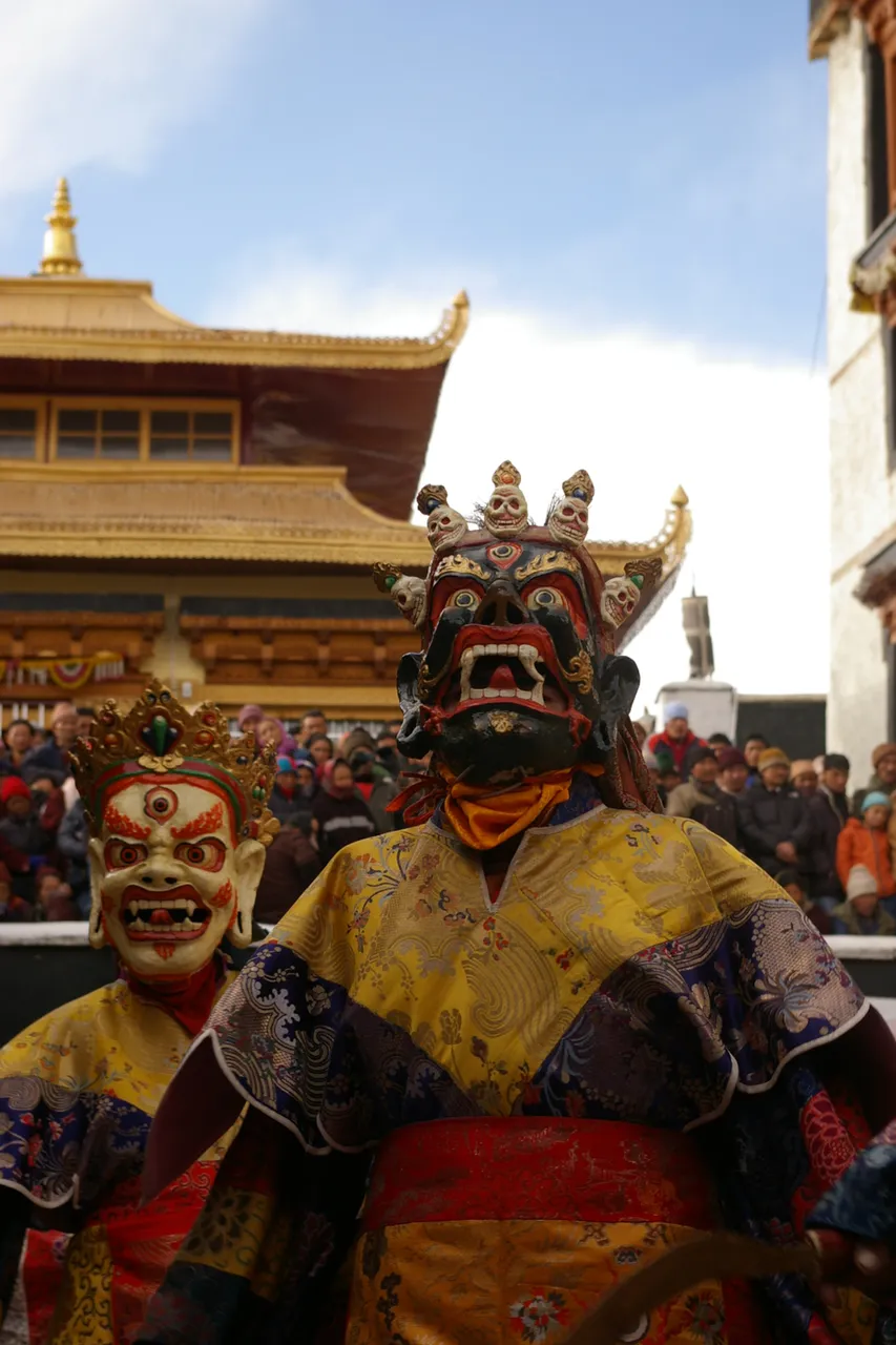 스피툭 가면 축제_2.JPG