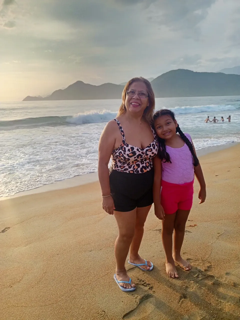 azyAT671i8VU9ThD_1001554734.webp
