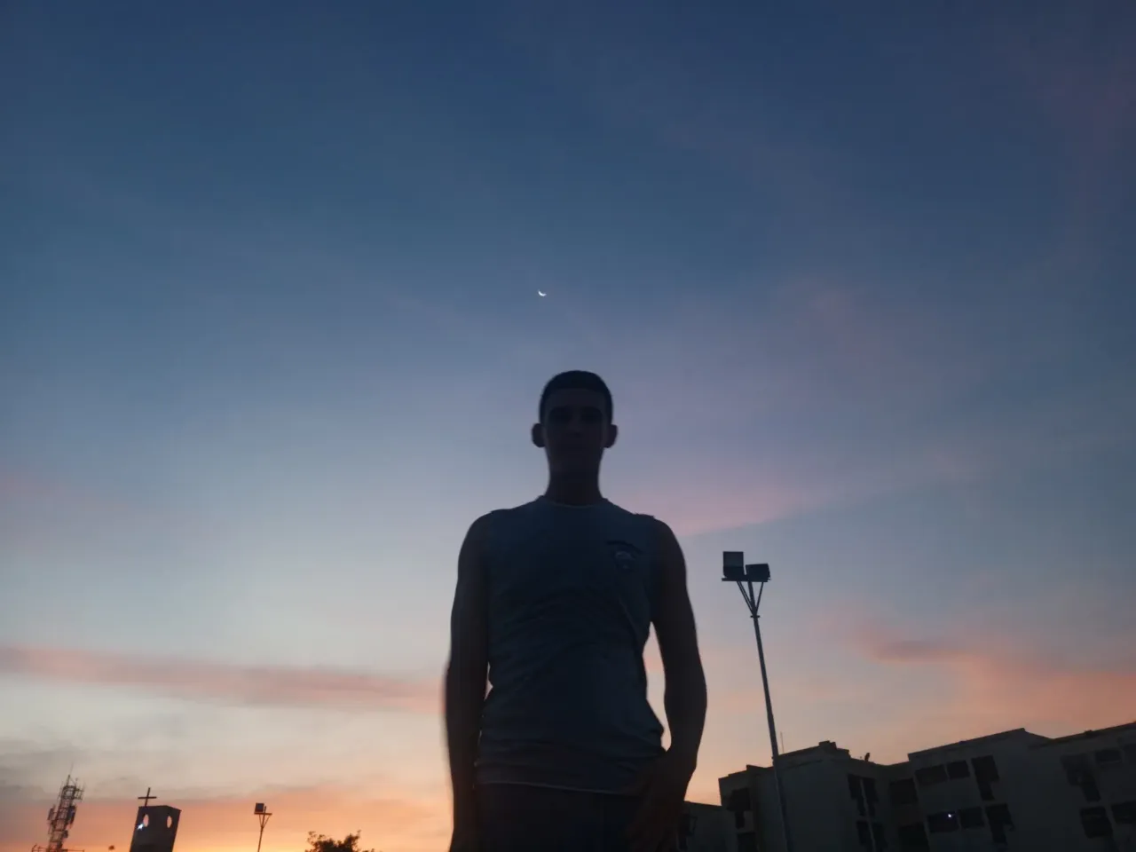 6duE3jMZQp4nOJmr_1000353541.webp