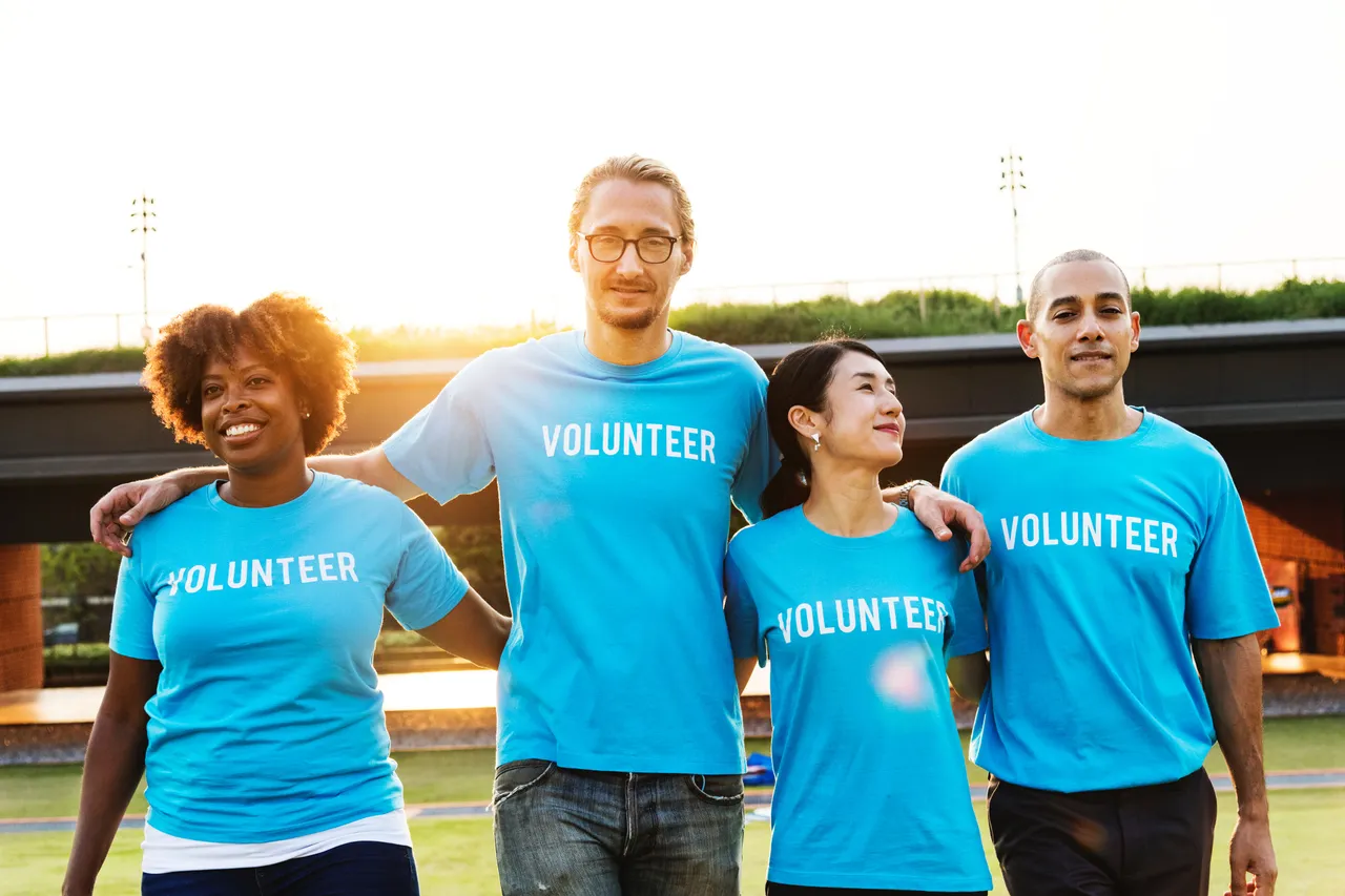 active-blue-charity-1353351.jpg