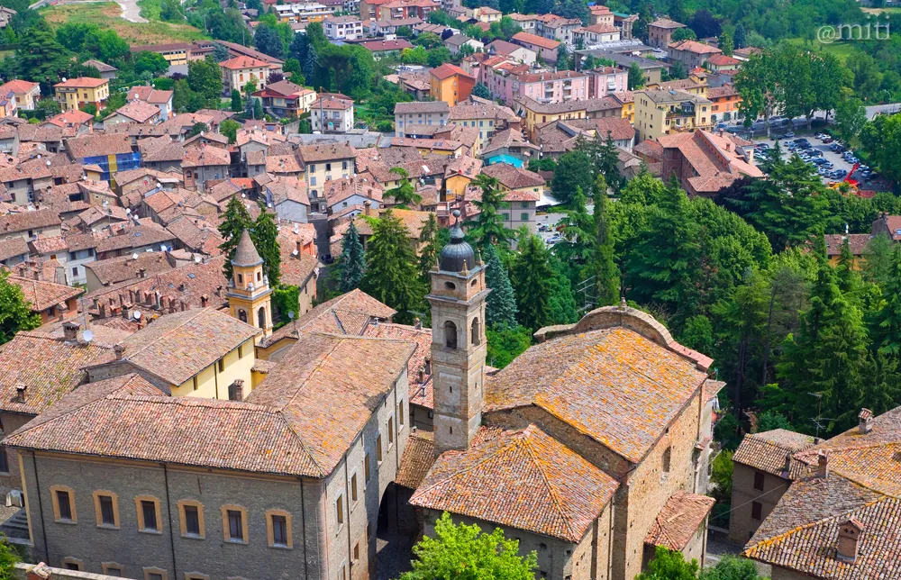castellarquato vista OD.jpg