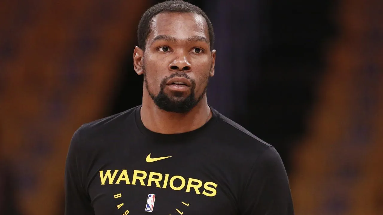 kevin-durant-iso-looks-0610.jpg