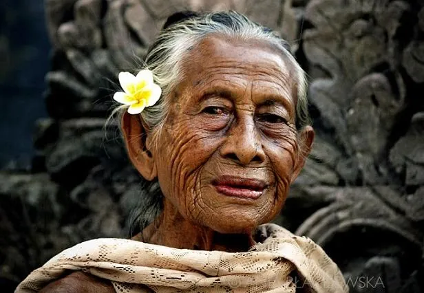 kebiasaan-unik-orang-Bali-1.jpg