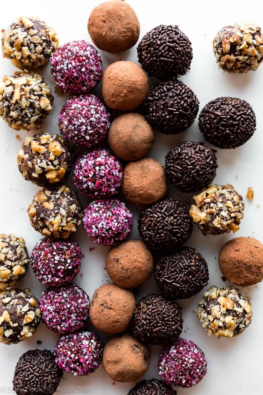 homemade-chocolate-truffles.jpg