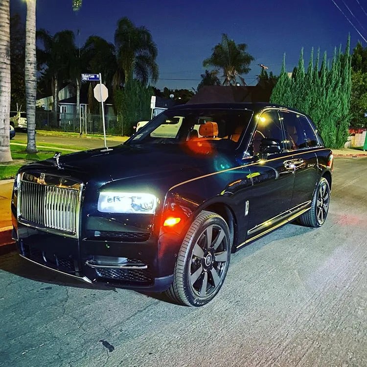 rolls-royce-rental-cullinan.jpg