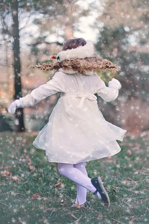 LA NIÑA Y EL VIENTO.jpg