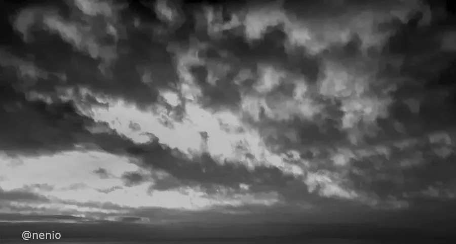 antofagasta-clouds-sunset-002-bw.jpg