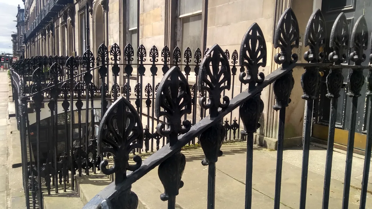 Railings Haymarket Edinburgh.jpg