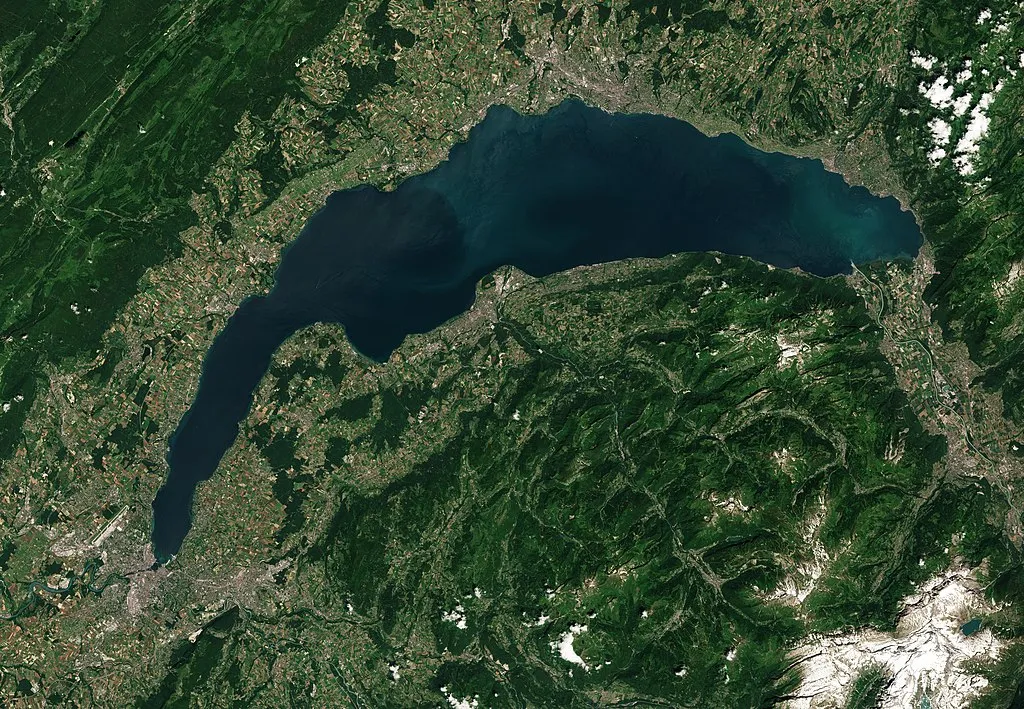 1024px-Lake_Geneva_by_Sentinel-2.jpg