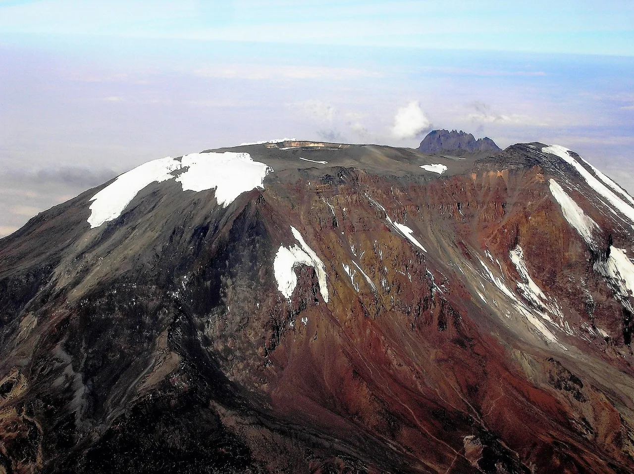 Kilimanjaro July 2005 004.jpg