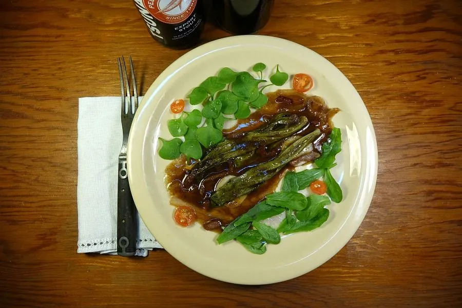 x wilted wild lettuce 2.jpg