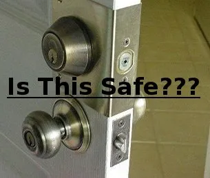 easy-to-pick-door-lock-not-safe.jpg