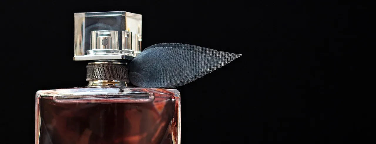 perfume.jpg