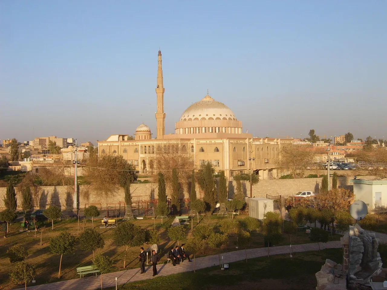 20130311 SUC50127 Al Sawaf Mosque beside Shanader park & U.K.H..JPG