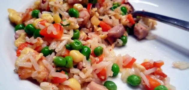 طريقة_تحضير_أرز_بالخضار_المشكلة (1).jpg