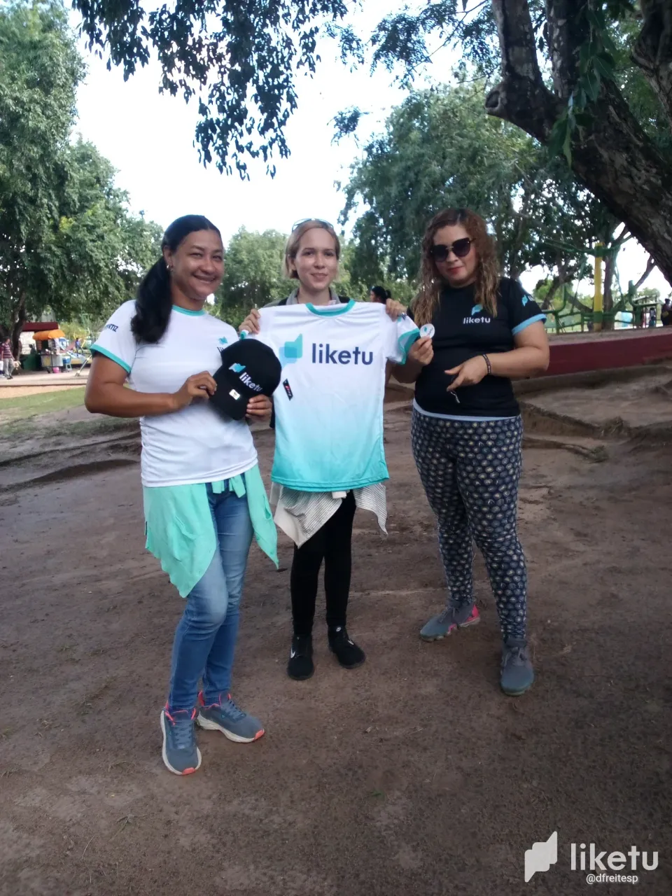 clrzjpuoj004z5sszd92l86gs_liketu_6.webp