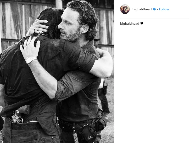 normas reedus lincoln hug post.png