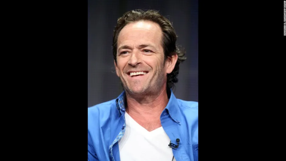 151230125242-luke-perry-2015-super-169.jpg