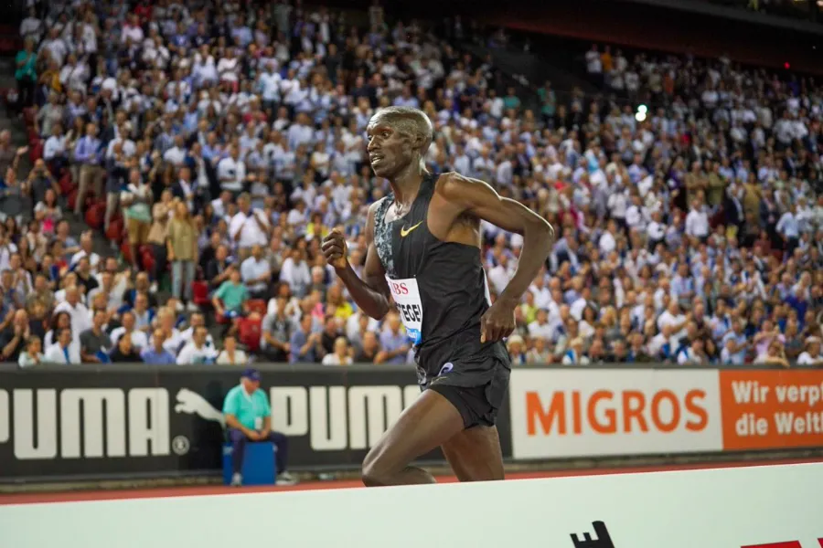 joshua-cheptegei-diamond-league-zurich.jpg